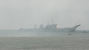 300噸中漁船「碰瓷」？ 擦撞中和艦疑騷擾監控