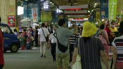 建國花市今復業！ 攤商分流營業　北市府：視疫情滾動調整
