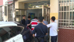 遇警臨檢毒販飛車逃逸！　橋上圍逮3男1女