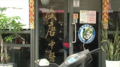 中醫鉛毒案開庭！ 呂世明現身不發一語...被害人轟毫無悔意