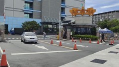 京元電隔離宿舍髒亂、菜色差！ 爆確診移工還「混住」